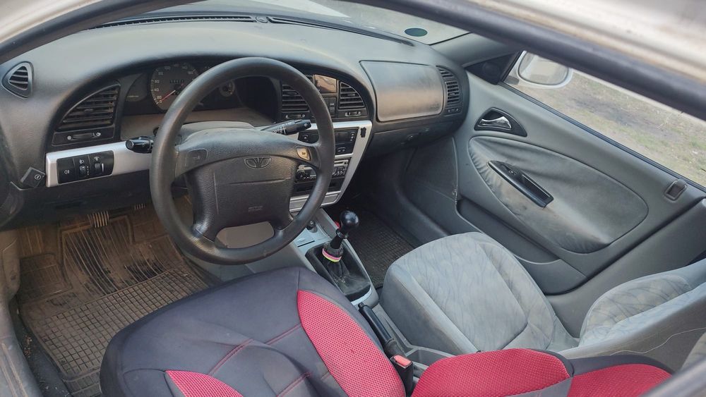 Vând DAEWOO Nibira 2