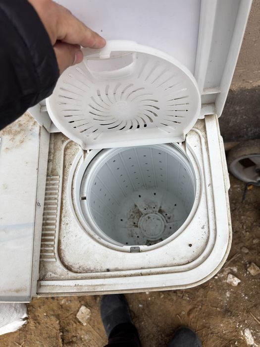 Стиралная машина на запчасть