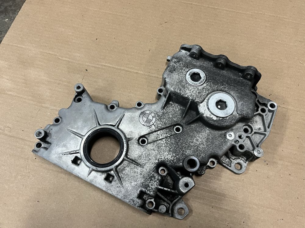 Капака на веригата за BMW E46 320D (150 к.с.)