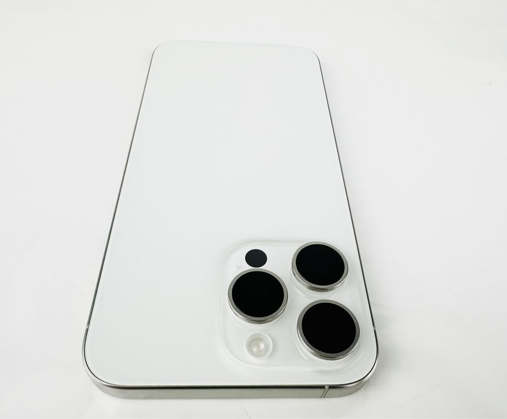 НОВ! Apple iPhone 15 Pro Max 512GB White Titanium Гаранция!