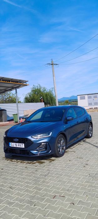 Ford Focus 1.0 Hybrid ST-Line X EcoBoost 125 CP, 2022
