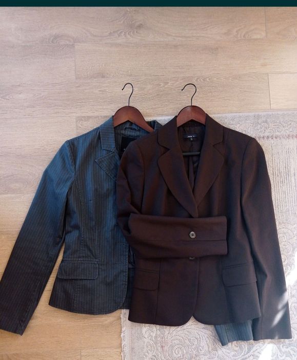 Елегантни сака Jake's и  Amisu номерS