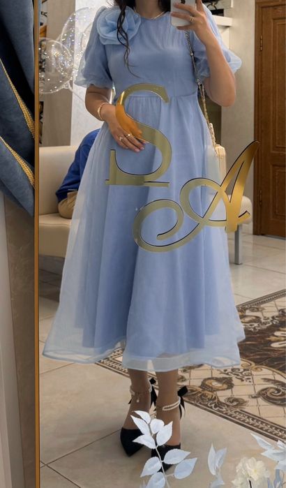 Платье вечернее в отличном состоянии