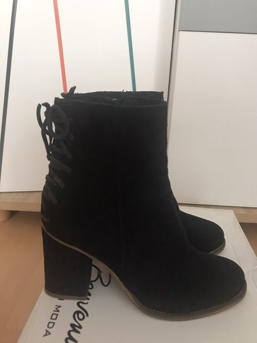 Botine / cizme scurte din piele naturala intoarsa, 39