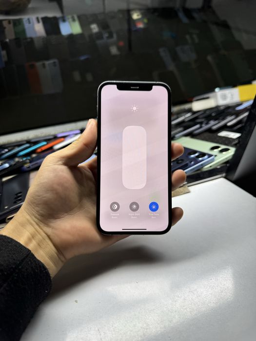 Masalan Iphone 12 por