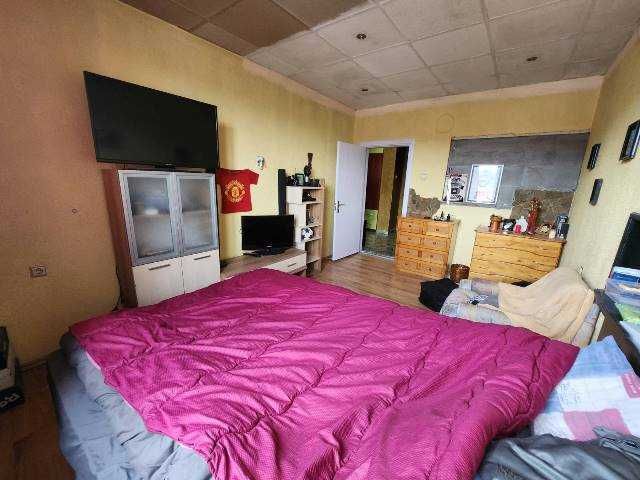 Продава се Двустаен апартамент в Търговище, Център - 60 кв.м за 1020 €/кв.м - Снимка #3