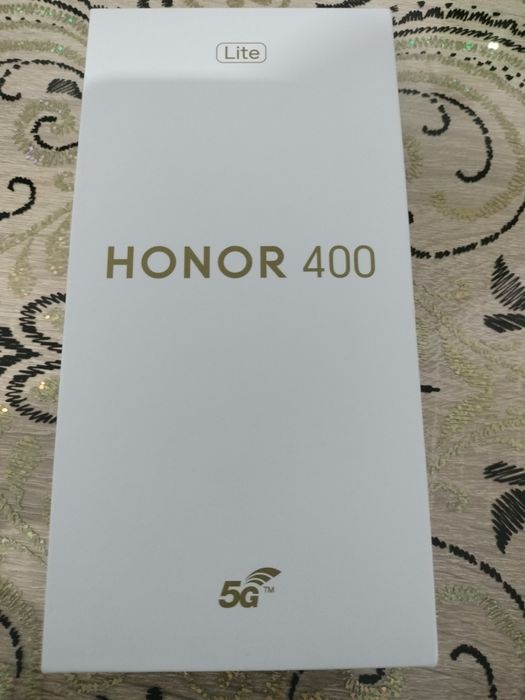 Telefon Honor 400 lite