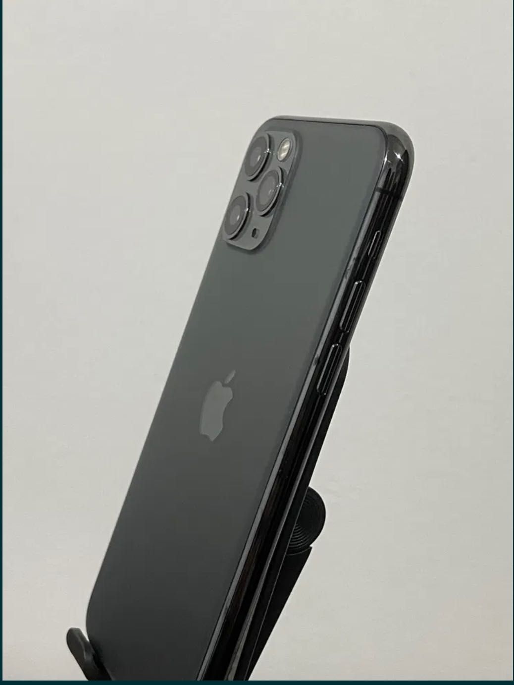 iPhone 11 Pro продам