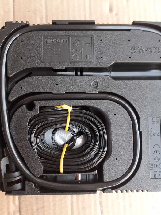 Compresor auto umflat roti + spuma,kit pana pt.gama MERCEDES    180 W