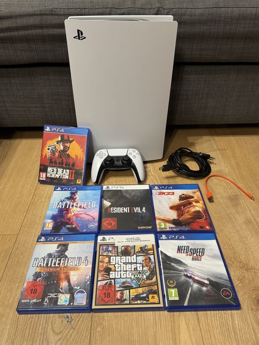 Playstation 5 / CD / 825GB / O maneta / 7 jocuri / perfect functional