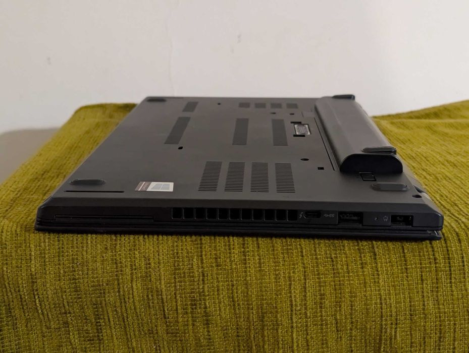 Lenovo ThinkPad T470 14, i5-7300U, 8GB DDR4, 256GB SSD NVME,