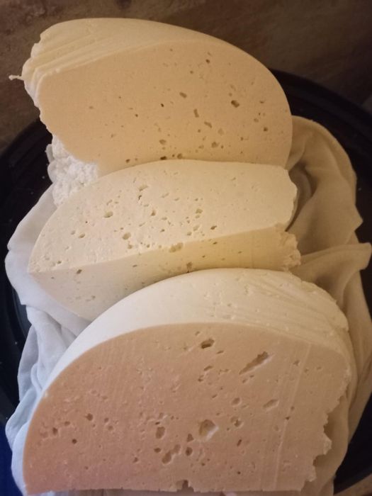 Brânză de capră de vinzare