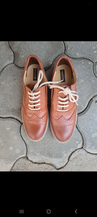 Pantofi din piele Paulcor