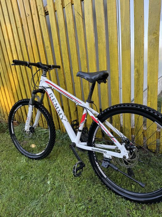 Bicicletă Mountain Bike REMMY – schimbătoare Shimano, frâne pe disc