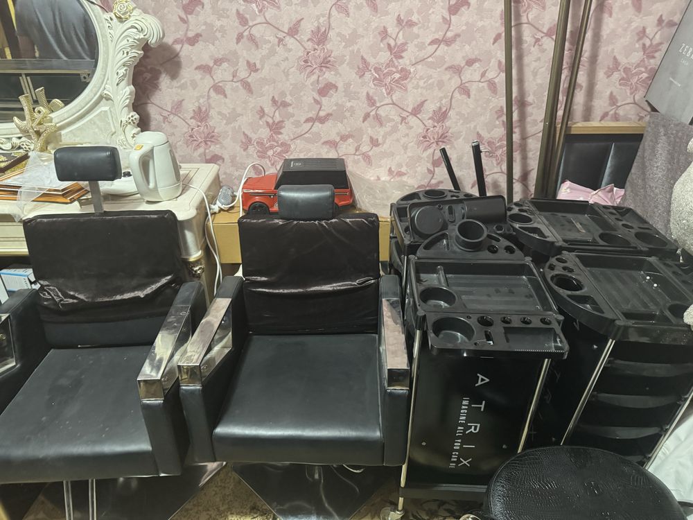 Go’zallik saloni narsalari sotiladi arzon 38 kelin ko’ylak va buyumla