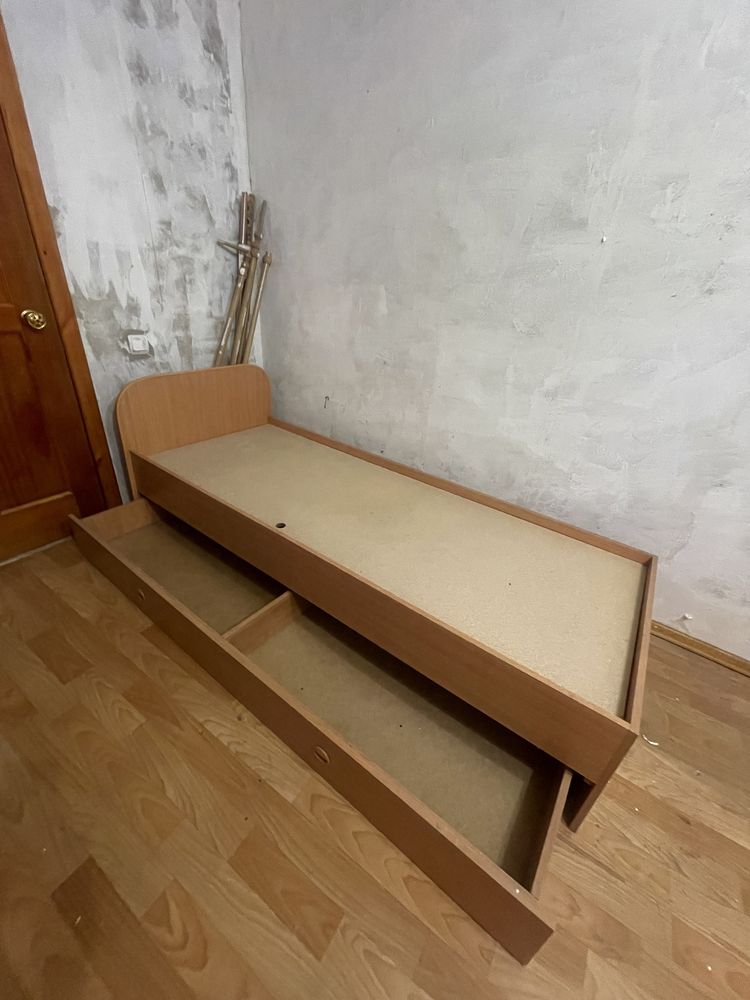 Продам кровать в отличном состоянии