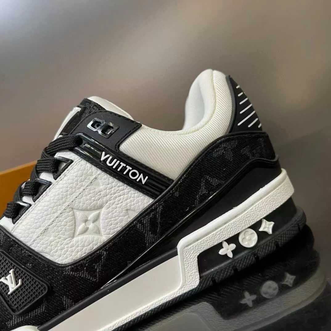 Adidasi Louis Vuitton Trainers Black/White