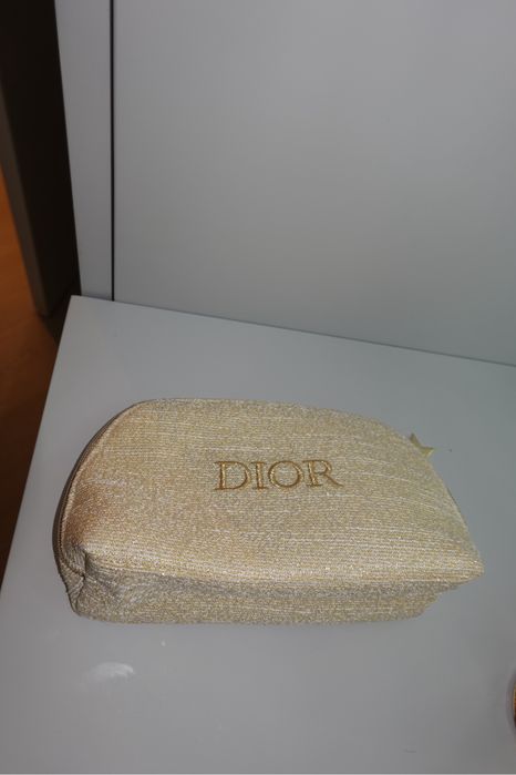 Dior beauty bag makeup