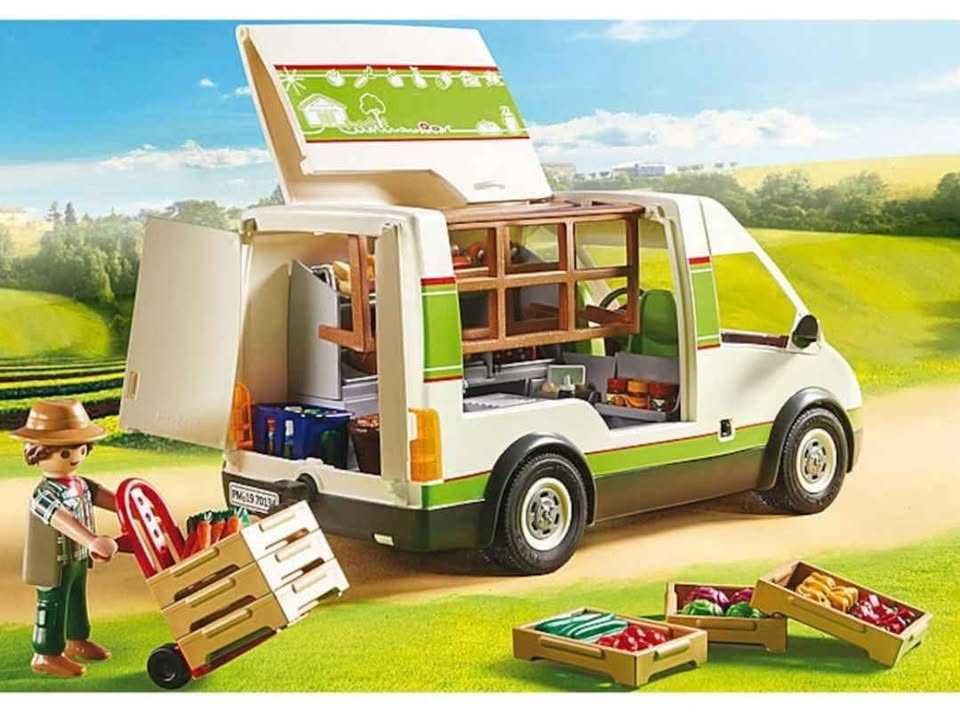 Playmobil Country, Farm Fun - 70134 и Playmobil, City Life - 70049