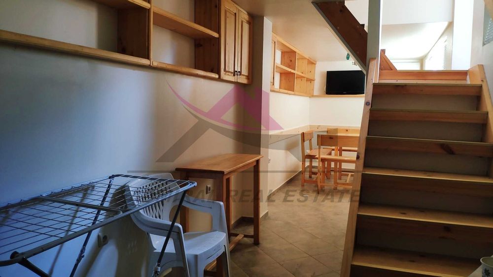 Дава се под наем Тристаен апартамент в Варна, Център - 80 кв.м за 750 € - Снимка #2