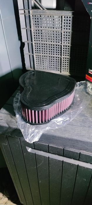 Vând filtru K&N HA-1330 pentru honda VTX 1300