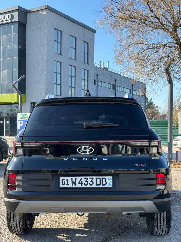 HYUNDAI VENUE 2023 1.0 Turbo(sport режим) Аудиосистема Bose