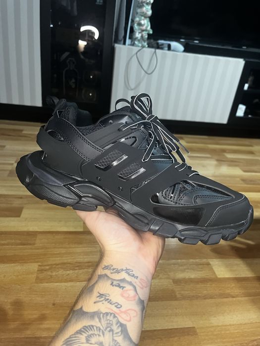Balenciaga Track Triple Black