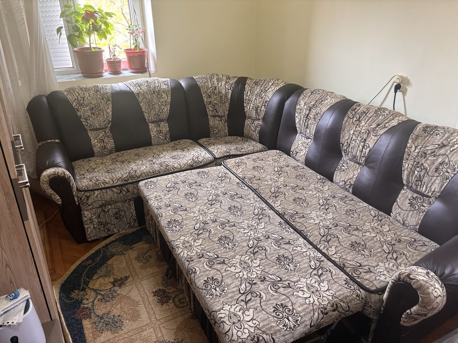 De vanzare coltar extensibil+Fotoliu