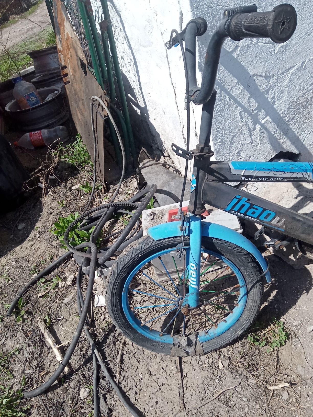 Продаю велосипед детский переднее колесо требует ремонта