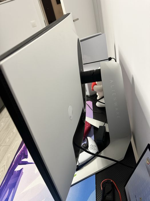 Vand Monitor Gaming Alienware AW2723DF 27”