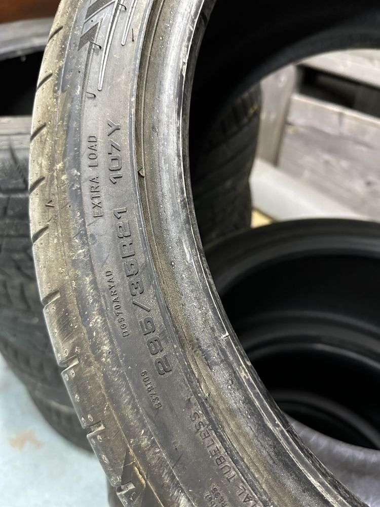 4бр. Летни гуми 295/35R21 107Y Dunlop