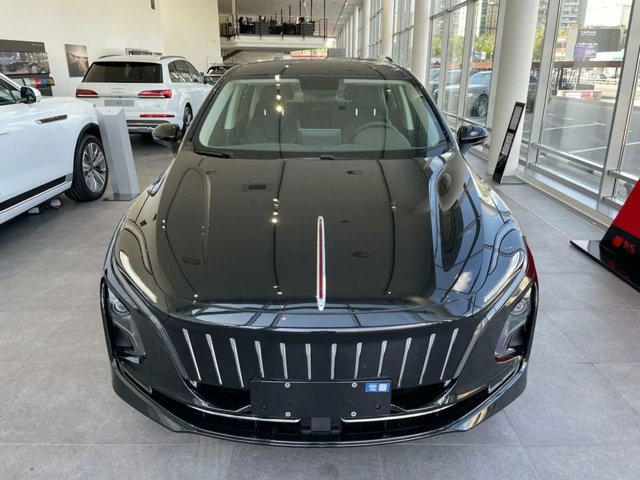 Аренда авто с последющим выкупом hongqi e-qm5,