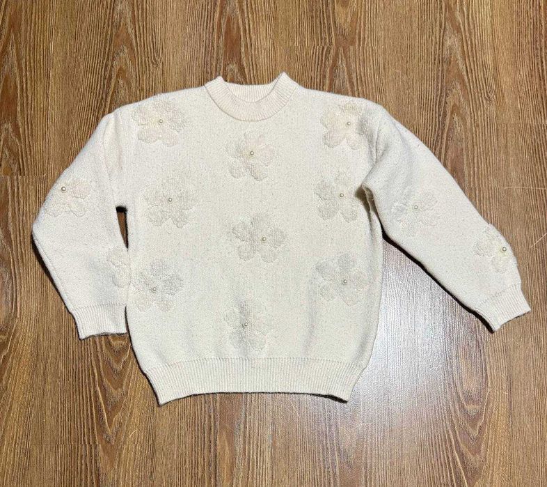 Свитер на девочку