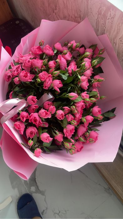 Продам кустовые розы