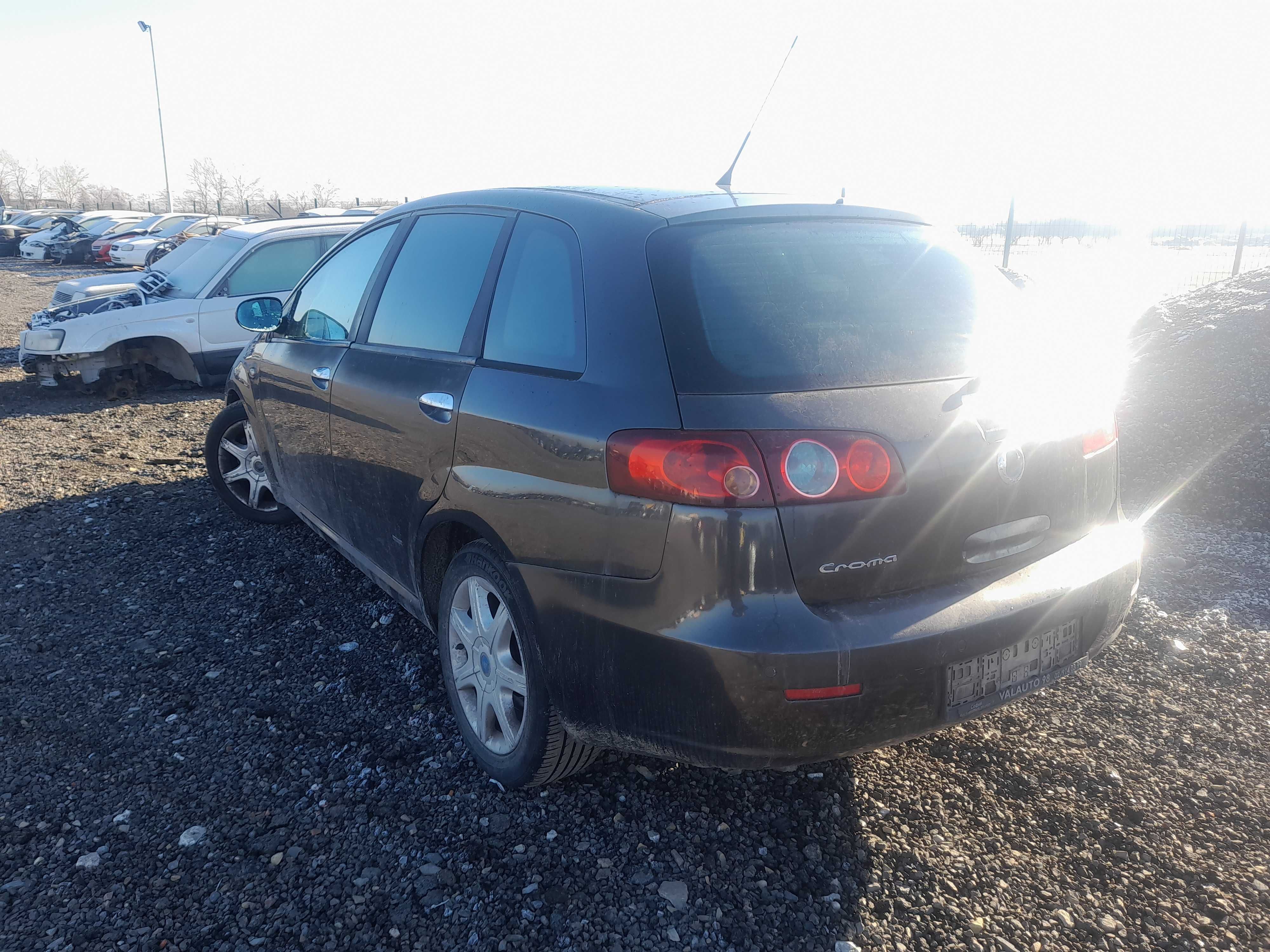 На части! Fiat Croma 1.9 Multijet