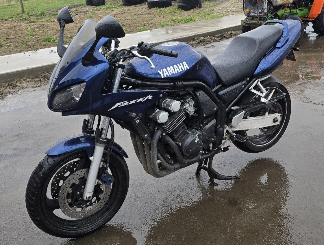 Yamaha fzr 600 2003