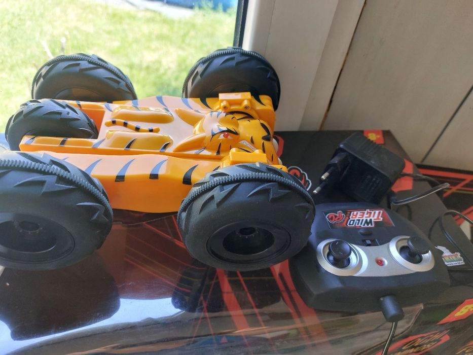 Jucarii Idrive , Simon air