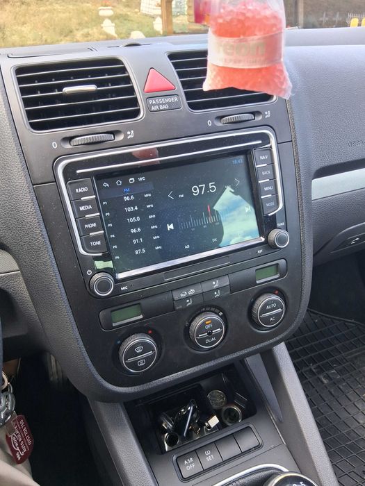 Vand VW GOLF 5 BREAK
Motor 2.0 TDI 140 an fab 2008
237000 km