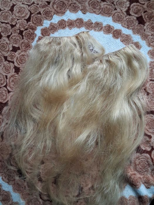 Екстеишъни от естествена коса