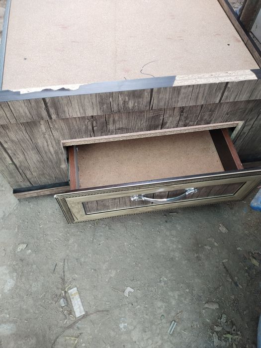 Продам кровать однаспалка.