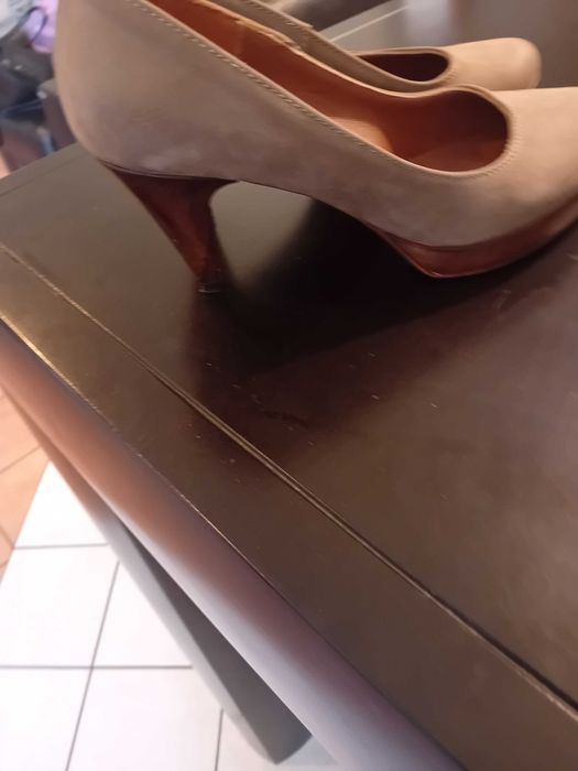 pantofi piele intoarsa