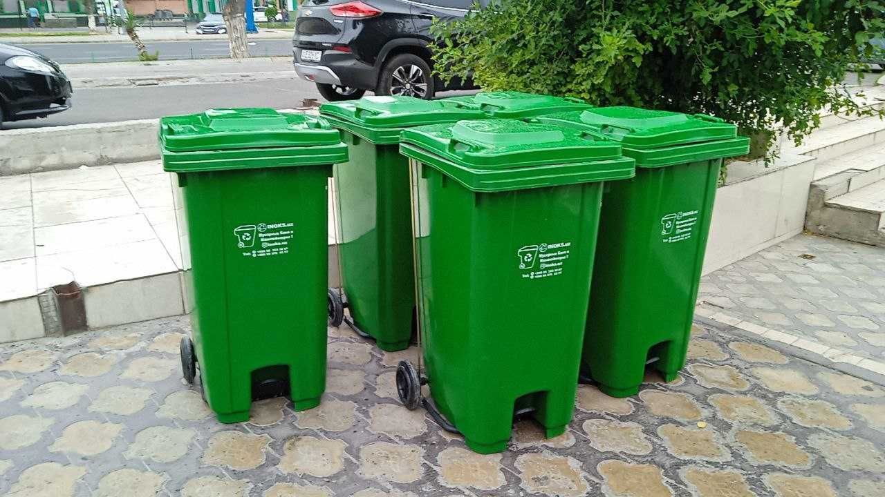 Мусорный бак и Уличний урна Метал Пластик Оценковка