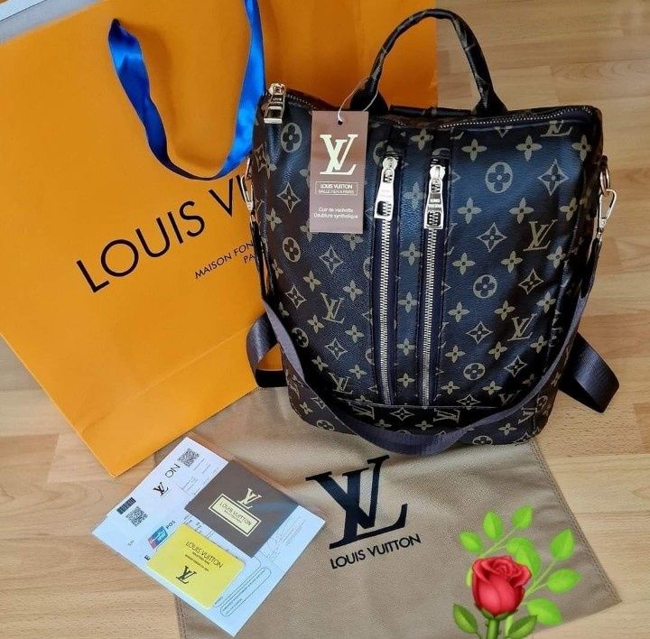 Set rucsac Louis Vuitton tip geanta+portofel,fermoare metalice etich