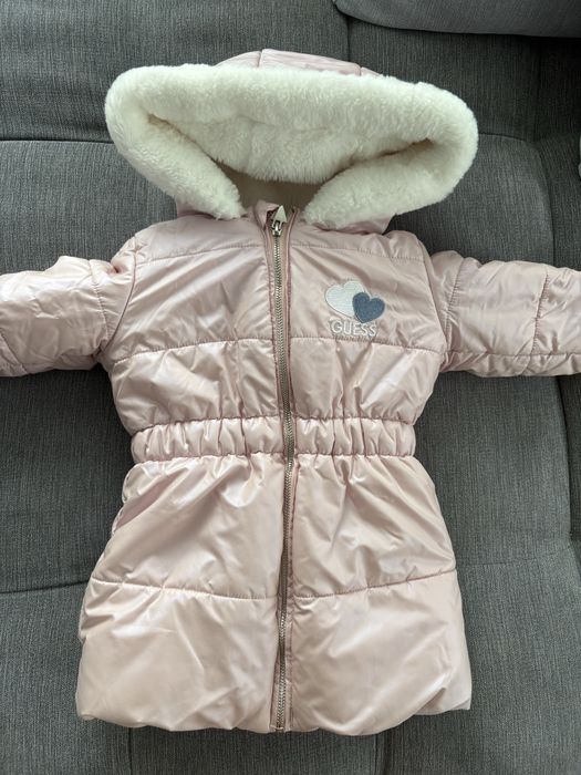 Зимно яке GUESS за бебе