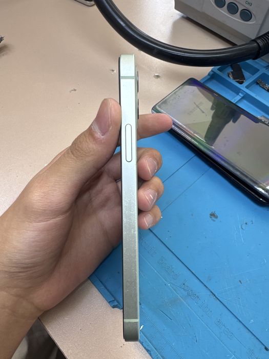 Продается Iphone 12 128GB