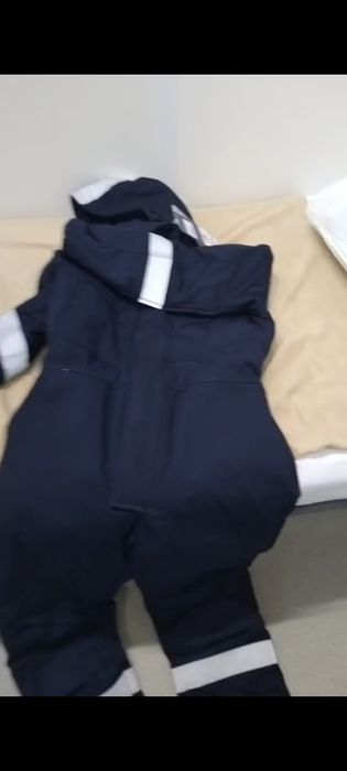 Спецодежда  куртка комбинезон обувь