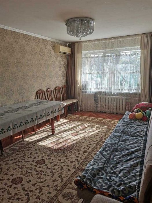 Продам 3х комнатную квартиру район Спутник