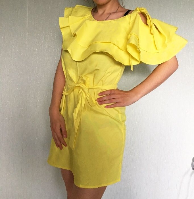 Платье летнее яркое 42-44