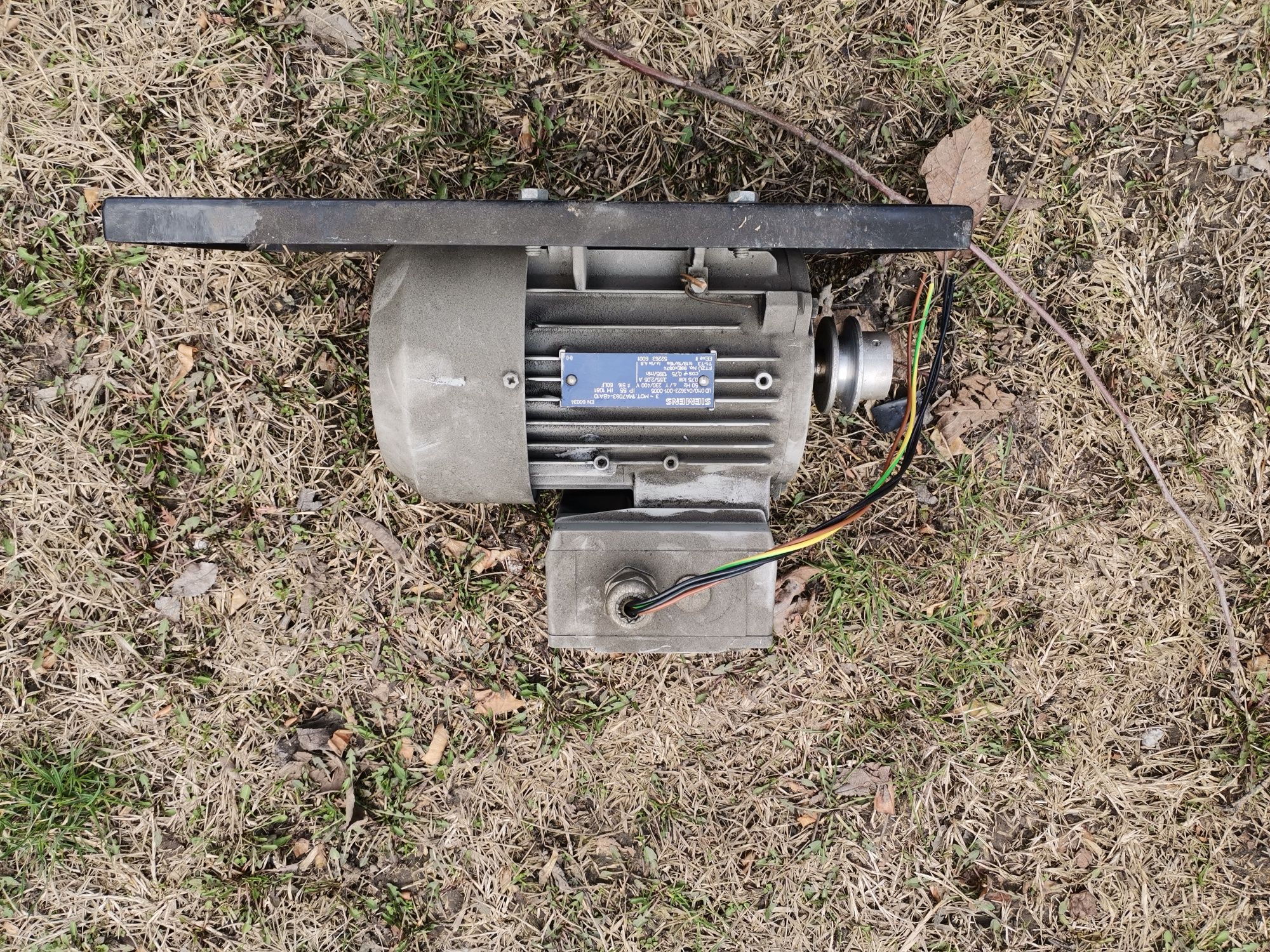 Motor trifazic Siemens