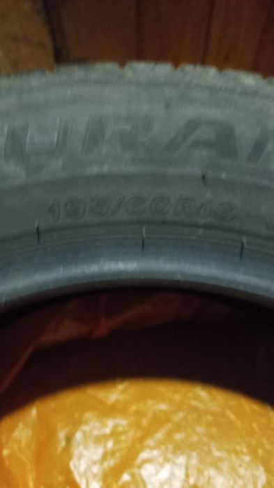 Гуми 195/60/16 Bridgestone
